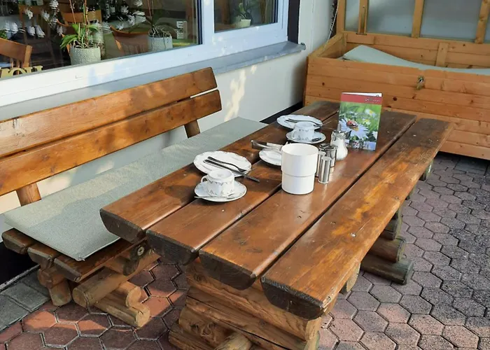 Cafe- Fernblick, Incl Meinecardplus 招待所 3*